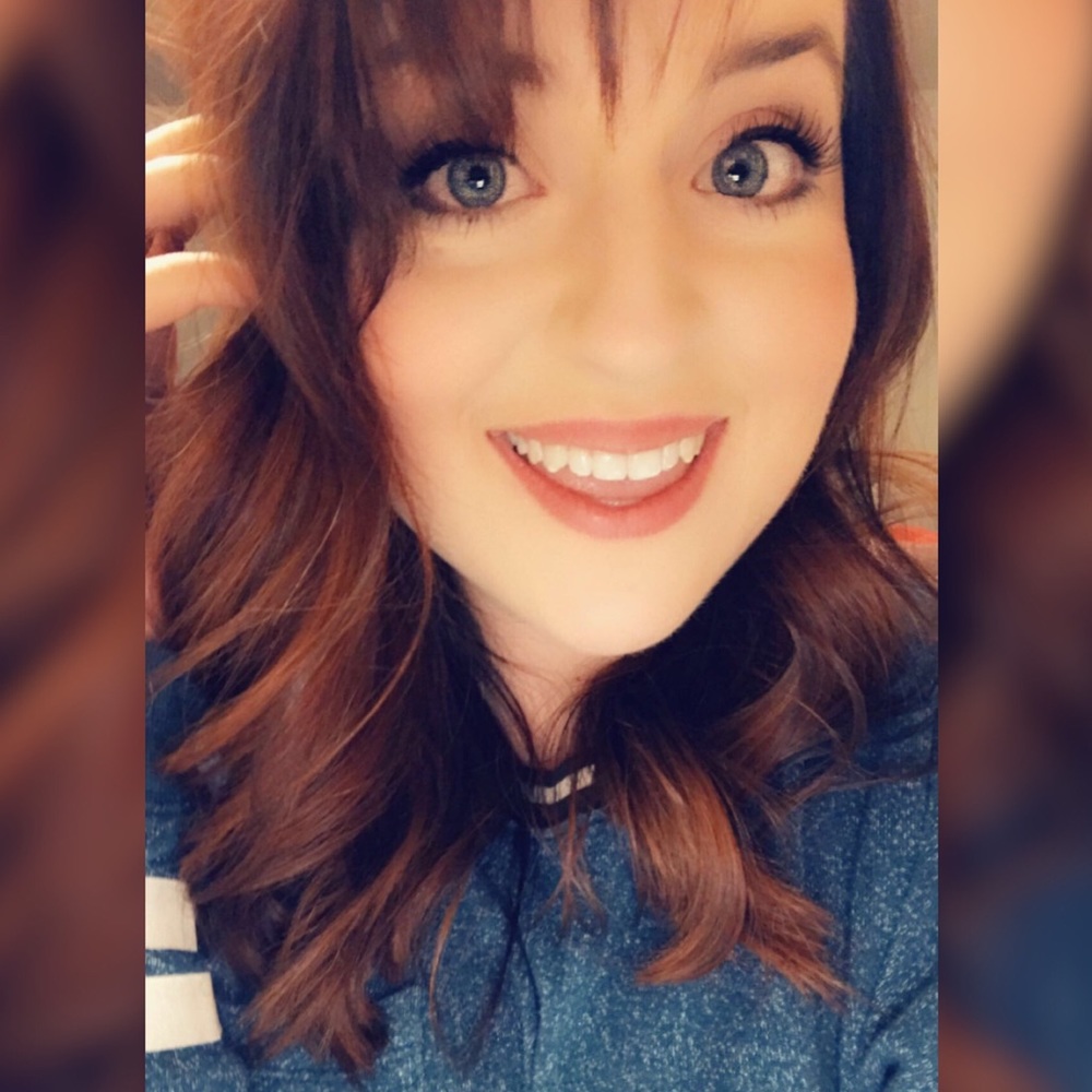 Meet your Posher, Abby